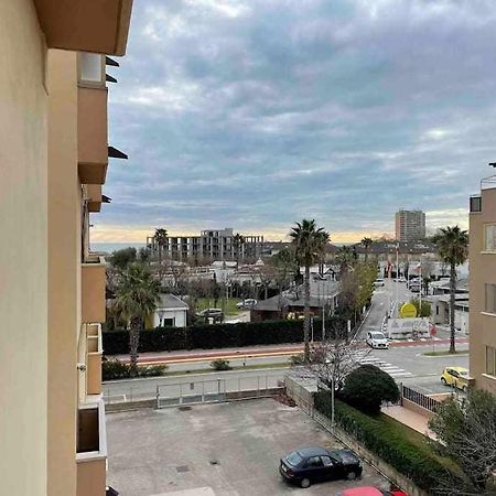 Appartamento Il Mosaico Porto SantʼElpidio Exterior foto